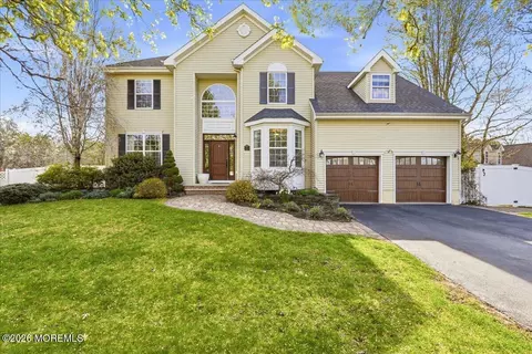 13 Longworth Ct, West Creek, NJ 08092