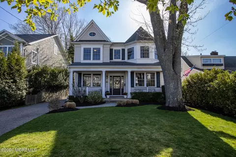 42 Forrest Ave, Rumson, NJ 07760