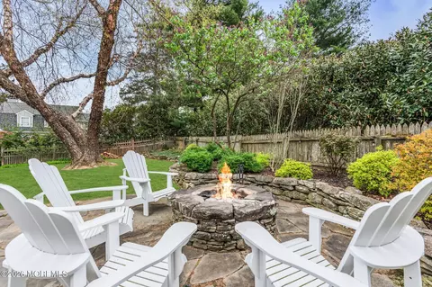Exterior - 9 N Cherry Ln, Rumson, NJ 07760 photo 13 of 14