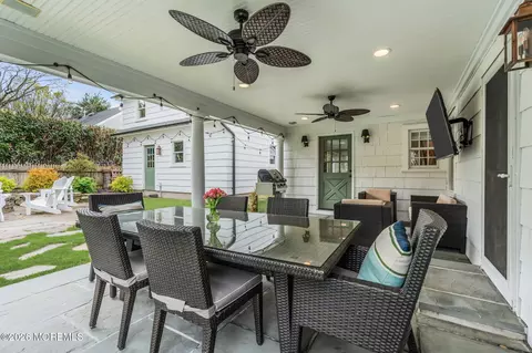 Exterior - 9 N Cherry Ln, Rumson, NJ 07760 photo 10 of 14