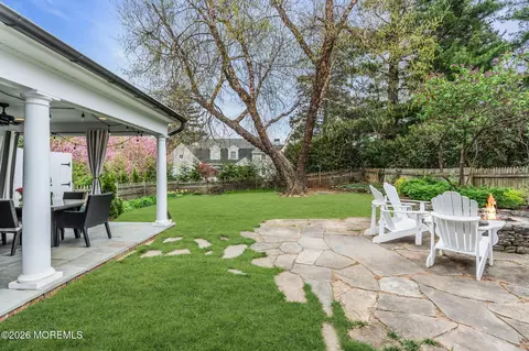 Exterior - 9 N Cherry Ln, Rumson, NJ 07760 photo 5 of 14