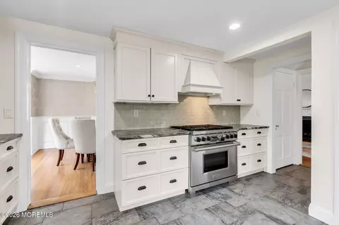 Kitchen - 9 N Cherry Ln, Rumson, NJ 07760 photo 1 of 5
