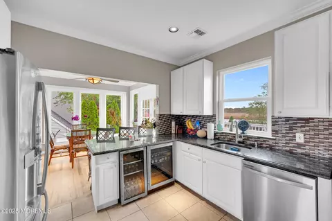 Kitchen - 741 S River Dr, Forked River, NJ 08731 photo 5 of 9