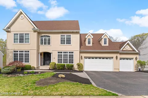 55 Hedgerow Ln, Manalapan, NJ 07726