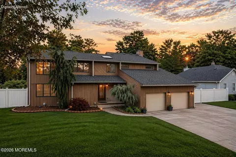 424 Continental St, Forked River, NJ 08731