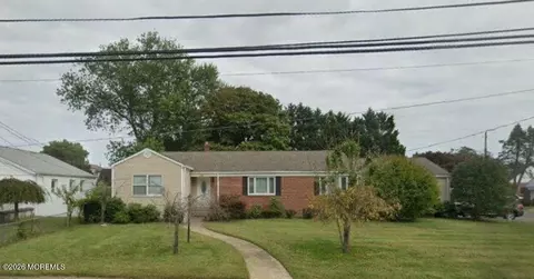 426 Monmouth Rd, West Long Branch, NJ 07764