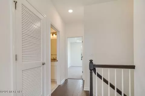Entry Way - 300 Virtue Rd, Brick, NJ 08723 photo 5 of 6