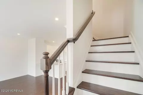 Entry Way - 300 Virtue Rd, Brick, NJ 08723 photo 4 of 6