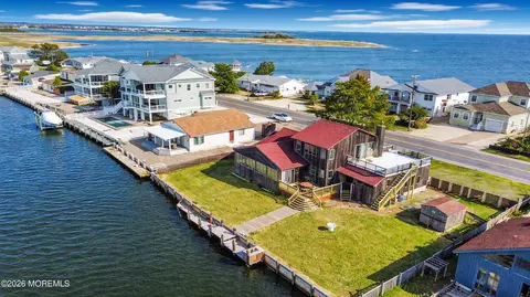 1213 Laurel Blvd, Lanoka Harbor, NJ 08734