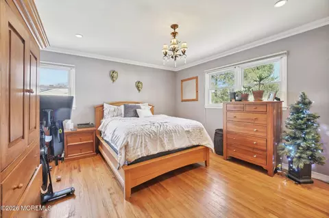 Bedroom - 676 Rutgers Pl, Paramus, NJ 07652 photo 3 of 5