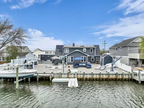 View/Area - 933 Montauk Dr, Forked River, NJ 08731 photo 3 of 6