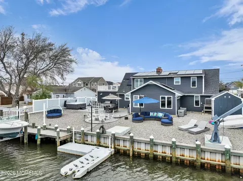 Exterior - 933 Montauk Dr, Forked River, NJ 08731 photo 5 of 5