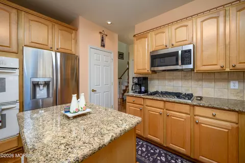 Kitchen - 81 Pancoast Rd, Waretown, NJ 08758 photo 5 of 5