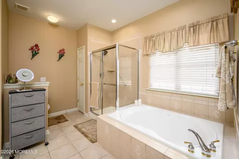Bath - 81 Pancoast Rd, Waretown, NJ 08758 photo 1 of 2
