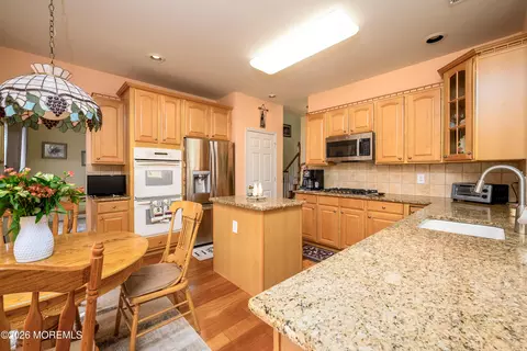Kitchen - 81 Pancoast Rd, Waretown, NJ 08758 photo 2 of 5