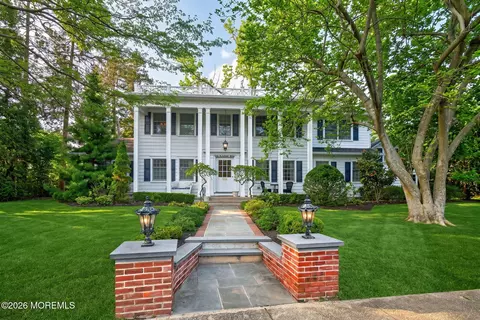 104 Bimbler Blvd, Ocean, NJ 07712