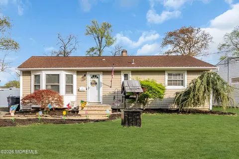 287 Sky Manor Blvd, Brick, NJ 08723