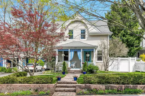 39 Allen St, Rumson, NJ 07760