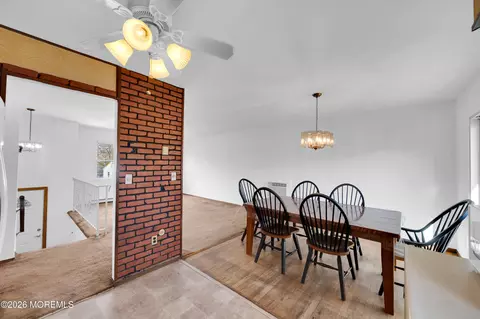 Dining - 865 Pershing Ave, Brick, NJ 08723 photo 4 of 4