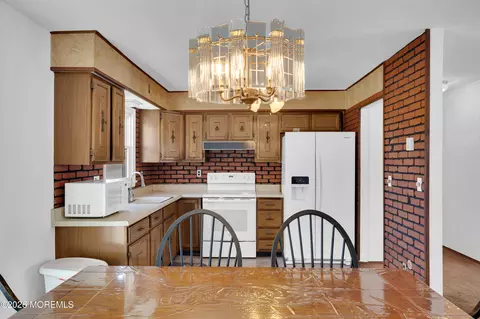 Kitchen - 865 Pershing Ave, Brick, NJ 08723 photo 2 of 6