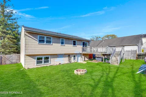 Exterior - 865 Pershing Ave, Brick, NJ 08723 photo 7 of 7