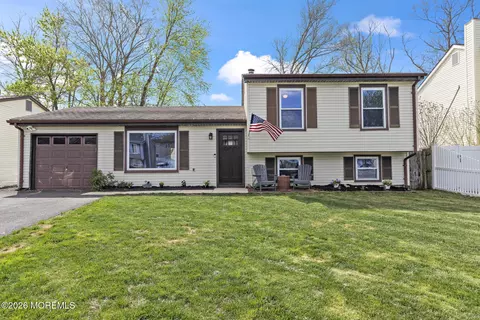 57 Village Dr, Barnegat, NJ 08005