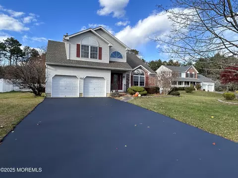 1990 Country Trce, Toms River, NJ 08753