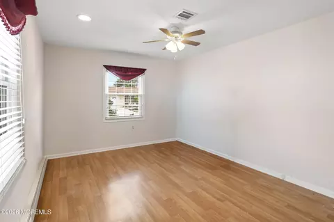 93 Guadalajara Dr, Toms River, NJ 08757