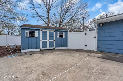 Exterior - 7 Glenwood Dr, Bayville, NJ 08721 photo 8 of 16