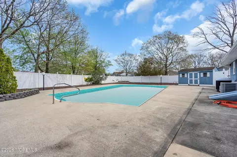 Exterior - 7 Glenwood Dr, Bayville, NJ 08721 photo 15 of 16
