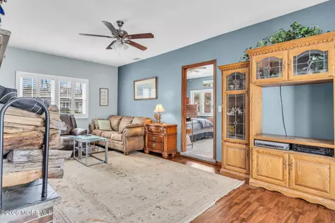 Living - 7 Glenwood Dr, Bayville, NJ 08721 photo 1 of 1