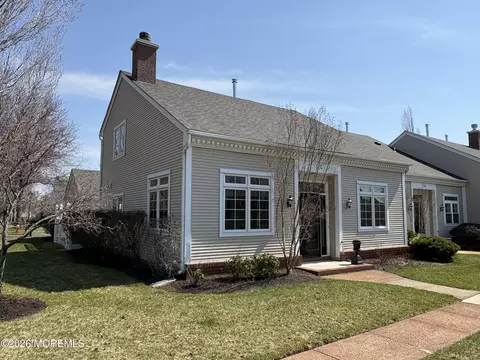 71 Winthrop Rd #71A, Monroe, NJ 08831