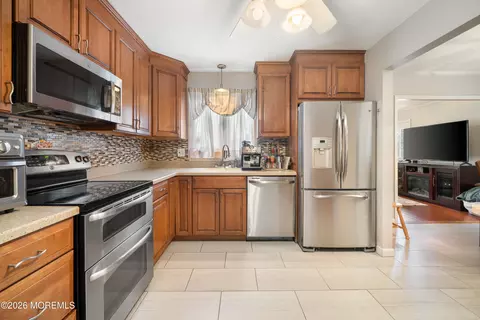 371 Constitution Dr, Forked River, NJ 08731 photo 14