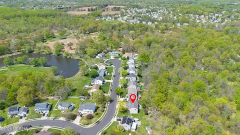 15 Cardinal Ct, Marlton, NJ 08053