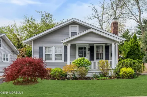 16 Wardell Pl, Ocean, NJ 07712