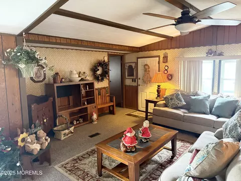 Living - 27 Rose Dr, Jackson, NJ 08527 photo 3 of 3