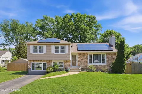61 Lewis Ln, Brick, NJ 08724
