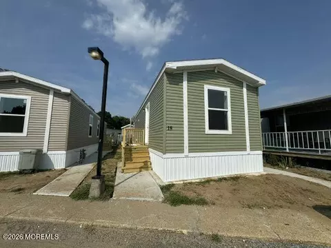 18 Avenue B, Keansburg, NJ 07734