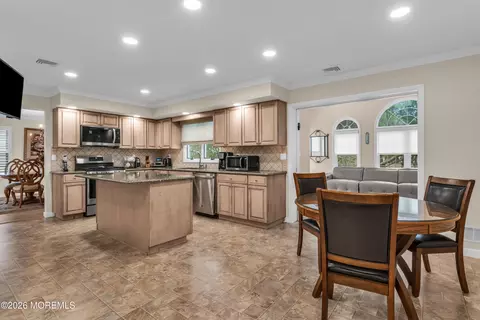 2 Surrey Ct, Forked River, NJ 08731 photo 14