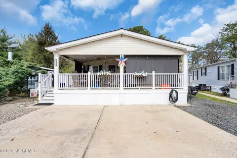 1991 Route 37 W #112, Toms River, NJ 08757