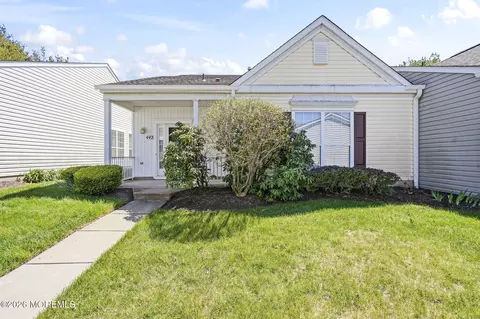 442 Bluebird Dr #442, Monroe, NJ 08831