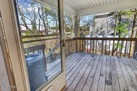 Exterior - 127 E Lakeside Dr E, Forked River, NJ 08731 photo 5 of 6