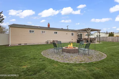 Exterior - 9 Maple Ln, Howell, NJ 07731 photo 1 of 7