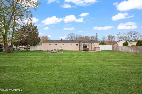 Exterior - 9 Maple Ln, Howell, NJ 07731 photo 5 of 7