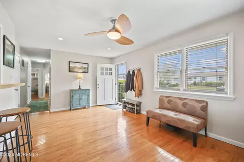 Entry Way - 9 Maple Ln, Howell, NJ 07731 photo 3 of 3