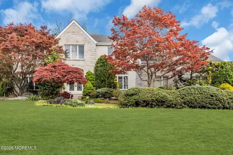 9 Violet Dr, Ocean, NJ 07712