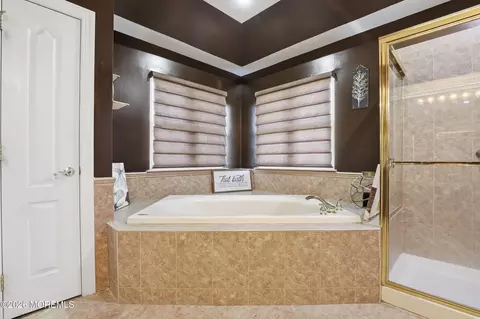 Bath - 21 Conor Rd, Jackson, NJ 08527 photo 5 of 6