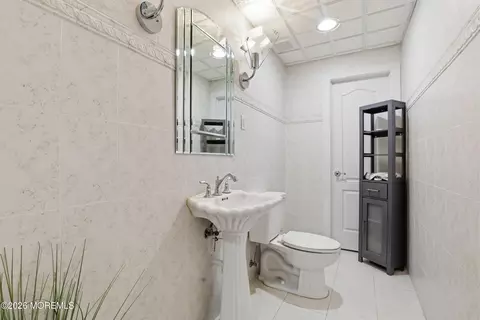 Bath - 21 Conor Rd, Jackson, NJ 08527 photo 1 of 6