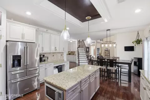 Kitchen - 21 Conor Rd, Jackson, NJ 08527 photo 4 of 4