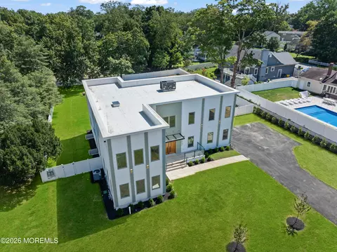390 Monmouth Rd, West Long Branch, NJ 07764